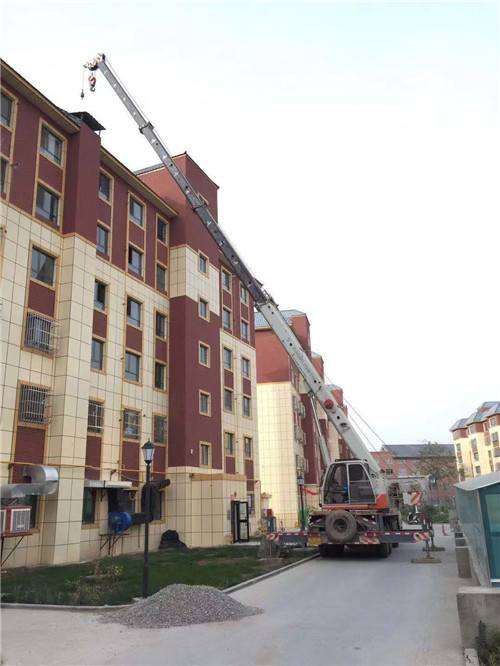 玉龙吊车出租公司介绍吊车搬运注意事项